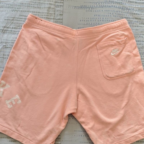 Nike coral shorts size L AR2931 697