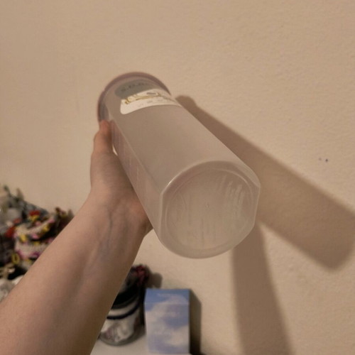 Oil container used in good condition