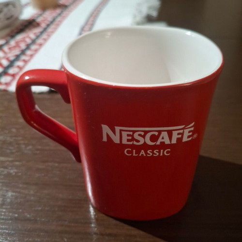 Nescafé Classic collectible coffee cup