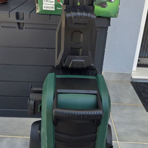 Bosch Universal Aquatak 135 high-pressure washer used