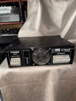 Genius MC2000 DIG Digital Dimmer Pack refurbished, 12 channels