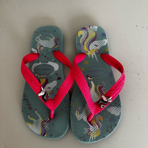 Havaianas kids flip-flops used, size 33–34, unicorn design