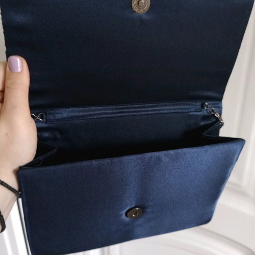Shoulder clutch bag new with chain blue