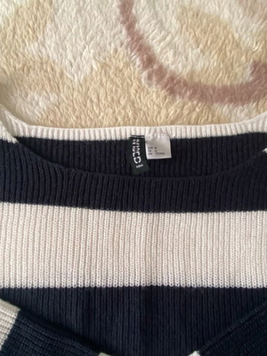 Πλεκτό μαρινιέρα cropped H&M σαν καινούργιο, μέγεθος M loose fit