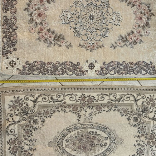 Bedroom rugs set used, modern motif with fringes
