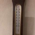 Ρολόι τοίχου μεταχειρισμένο δεκαετίας 60’ με θερμόμετρο