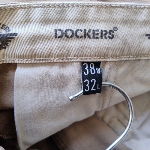 Dockers chino pants W38 L32, beige, like new