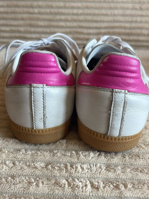 adidas gazelle silver green womens Used Adidas Samba OG Shoes Youth Size 4.5 main image 0