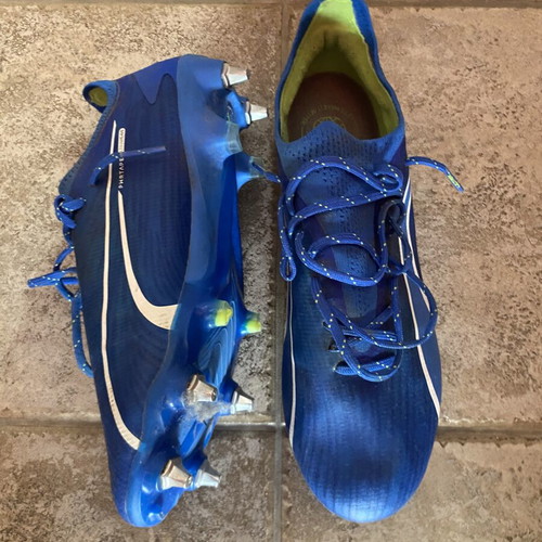 Puma football shoes like new, blue, size 40