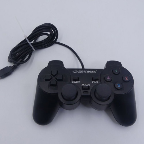 Esperanza EG102 Warrior USB gamepad used for PC with vibration