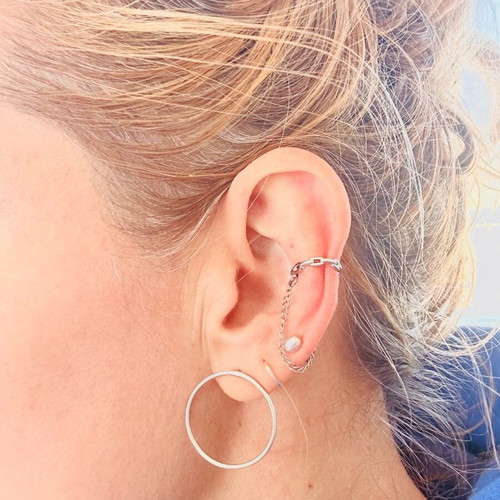 Silver Ear Cuff Chain Earring new, silver minimal style