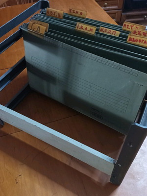 Desk file organizer used with 9 folders