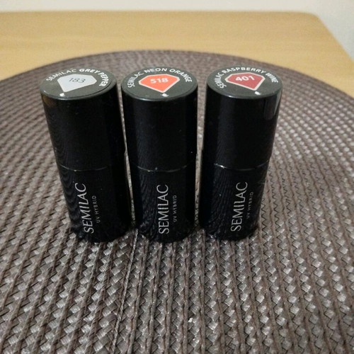 Semi-permanent nail polishes new