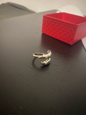 Silver ring new, unworn