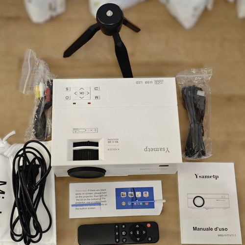 Mini Multimedia Projector Ysametp new, Full HD, 10000 lumens, HDMI, VGA, USB