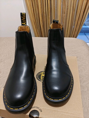 Dr Martens men's boots new, leather, size 43