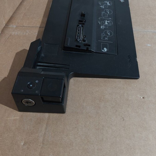 Lenovo dock type 4337 used, tested and functional without key