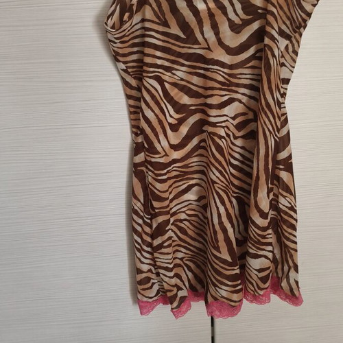 Mystico Animal Print Nightdress medium like new with pink lace