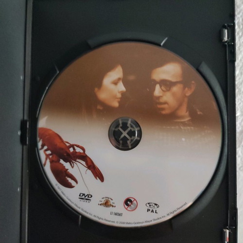 Νευρικός Εραστής Annie Hall DVD μεταχειρισμένο, έκδοση εφημερίδας
