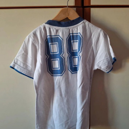 Boys' short-sleeve t-shirt 6 years like new, white blue