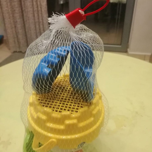Sea bucket set new