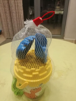 Sea bucket set new