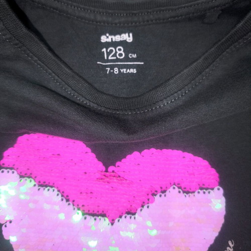Pack of branded thin t-shirts for girls 6-8 years like new