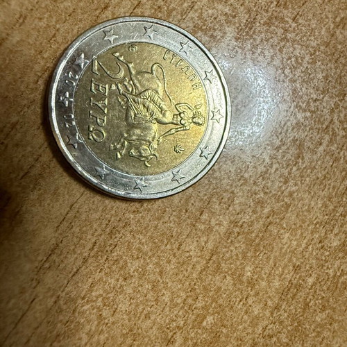 2€ Europe collectible coin like new with cutting errors 2002