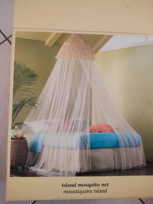Island Mosquito Net Ceiling Canopy new, white and beige