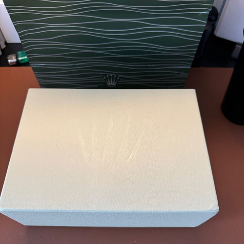 Rolex box like new