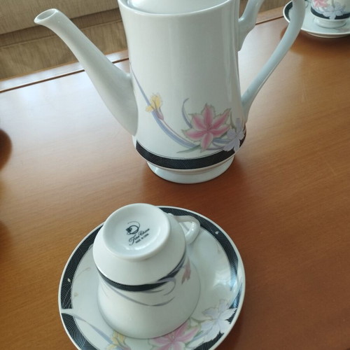 Vintage Fine China Tea Set 15 Pieces Mint Condition