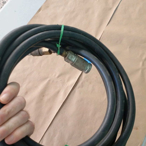 Air hose like new, black cable for air drills