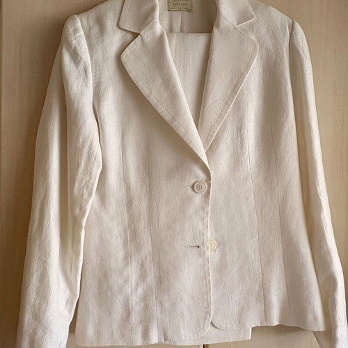 Linen suit Raxevsky like new, size Small, white