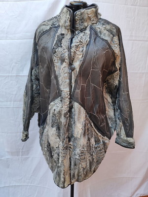 Women's leather coat with fur like new, gray and beige