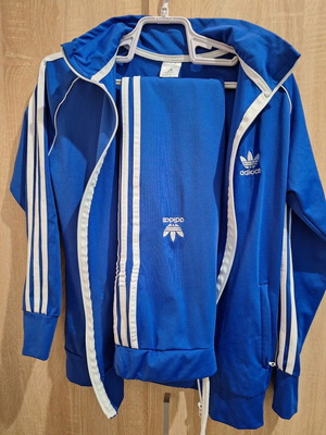 Adidas women's sportswear set like new, size S