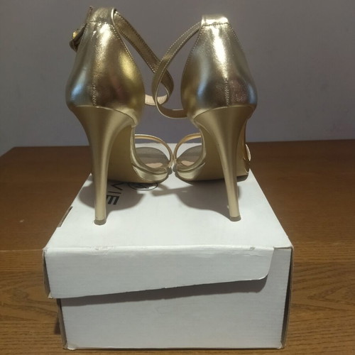 Envie Shoes women's gold sandals size 39, 10cm heel like new