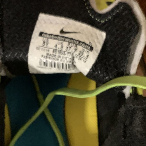 Football shoes size 37.5 like new
