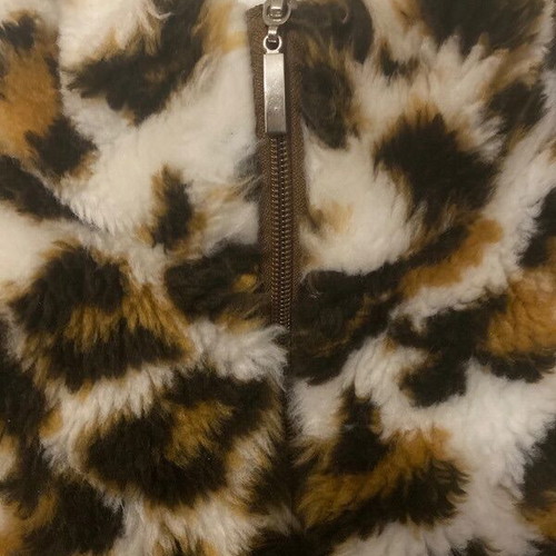 Fur leopard vest with zipper like new