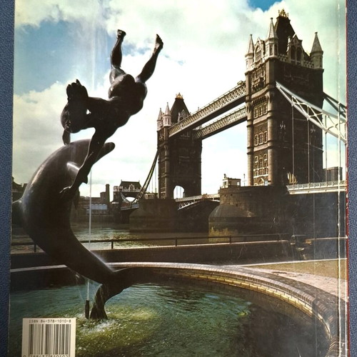 All London: Colour Photographs book like new, English