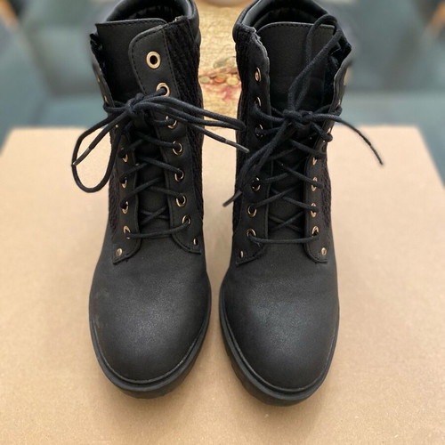 New Look boots faux leather with laces like new, size 39