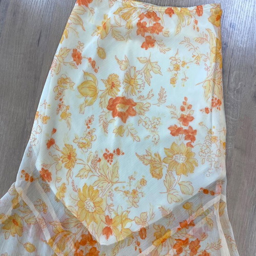 Y2K skirt with floral print