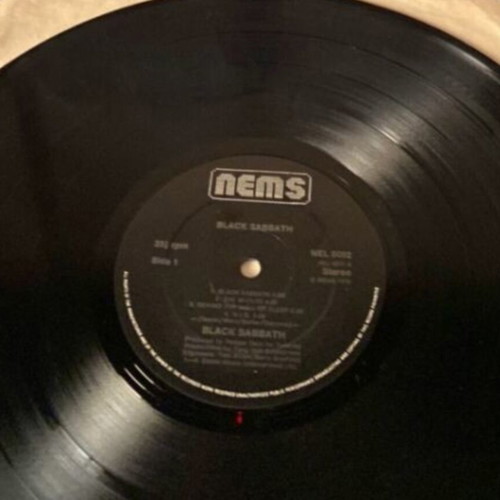 Black Sabbath first album 1976 UK press vinyl used, metal