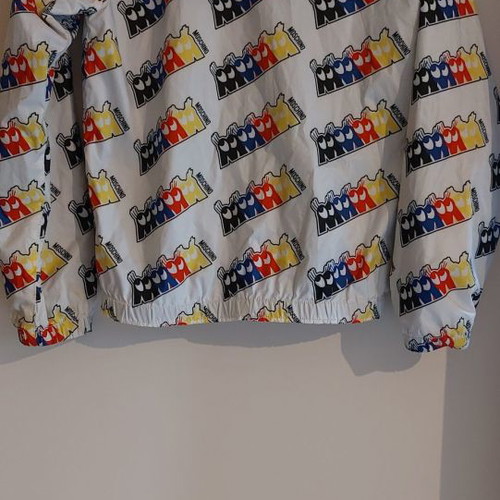 Moschino windbreaker jacket for 12 years old like new