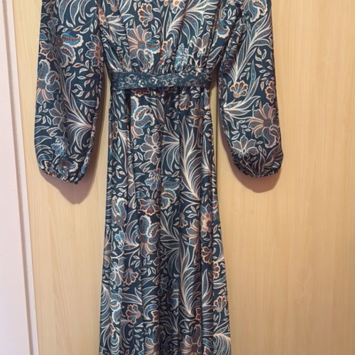Dress new with tag, sizes M and L
