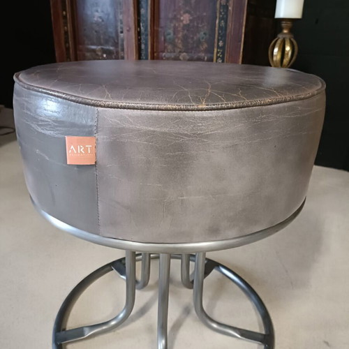 Art Sensation grey leather pouf with metal base
