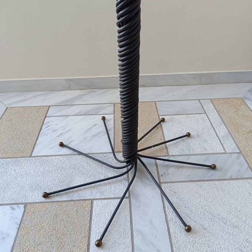 Modern floor decorative made of solid iron, new