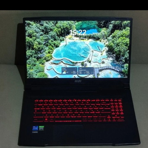 Gaming laptop MSI Katana i7 12th gen 12700H RTX 3050 17.3 144Hz like new