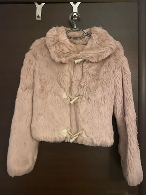 Pink soft fur coat like new, size small