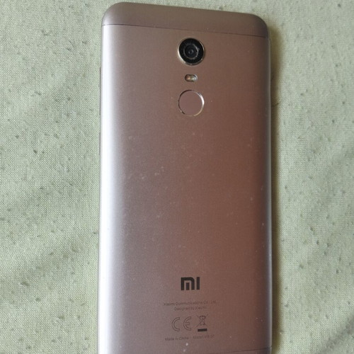 Xiaomi Redmi 5 Plus used, beige, 32GB, unlocked, with charger