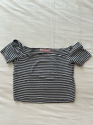 Crop top Pull & Bear size M, like new